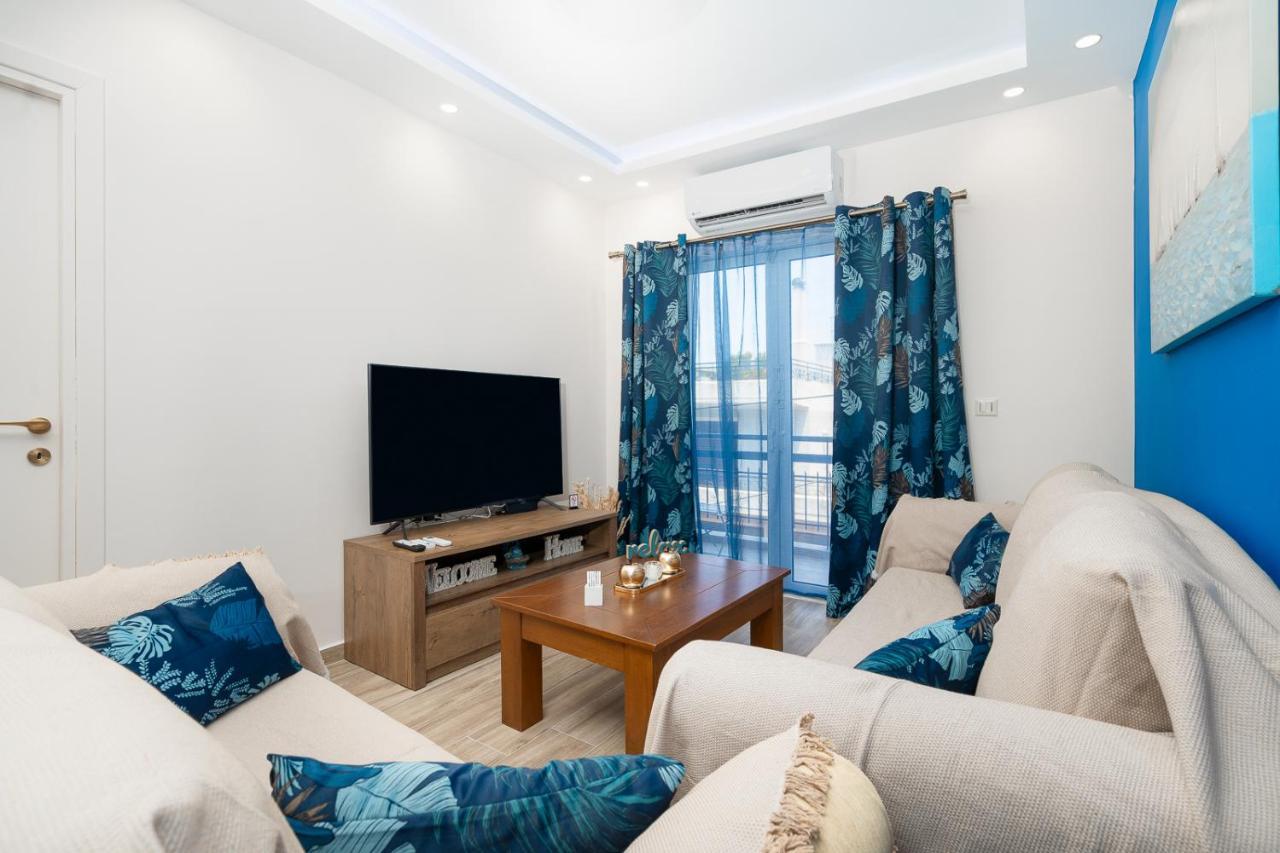 Artemis Bay Apartments Near Sea And Airport Esterno foto